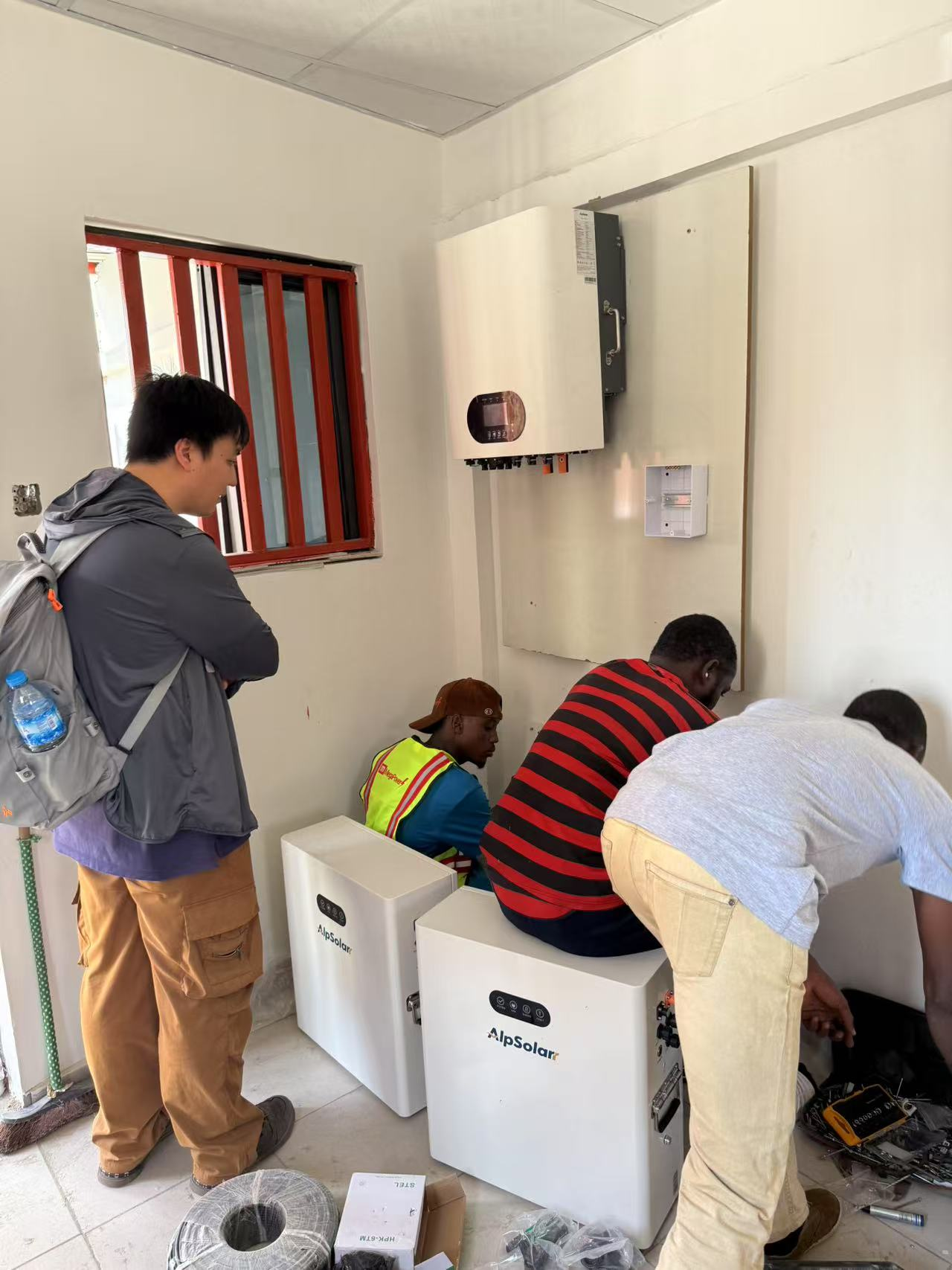 Rosa G2 + Two Livo Home Energy Storage Project au Nigéria
