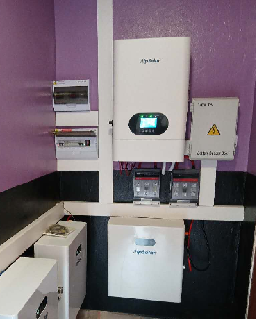 ROSA G2 + TROIS PROJET DE STOCKAGE D'ÉNERGIE HOME LIVO en Afrique du Sud